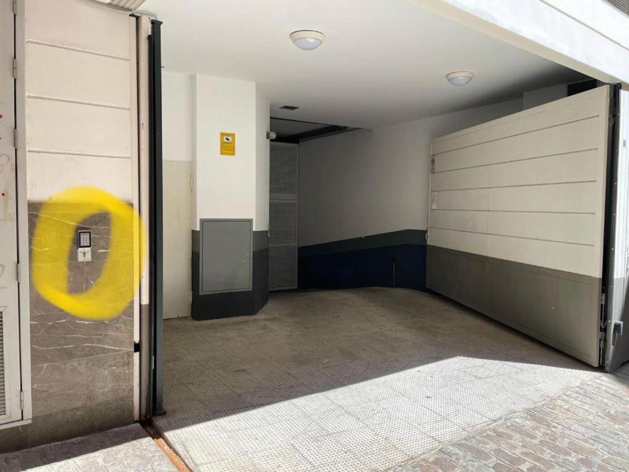 Apartamento En Casco Historico Con Terraza Comunitaria Y Parking Opcional Γρανάδα Εξωτερικό φωτογραφία